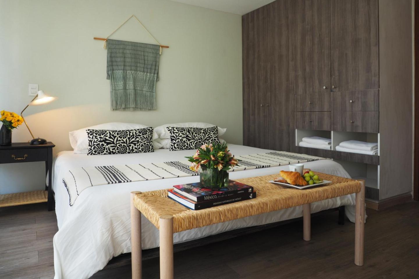 Apartment Jardines De Pushkin By The Local Way Mexico City
